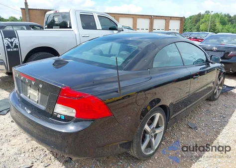 2011 Volvo C70 T5 from USA, damaged, VIN YV1672MC3BJ117889